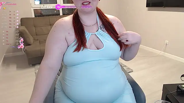 Snapshot of Mia_Bows chatting on March 7, 2025, 4:00 pm Mia Bows online show from March 7, 2025, 4:00 pm