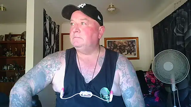 HOTANAL online show from March 5, 2026, 1:13 am