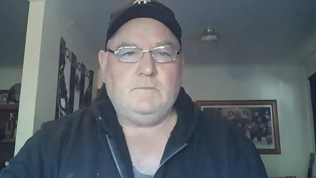 Snapshot of HOTANAL chatting on October 17, 2025, 10:11 pm HOTANAL online show from October 17, 2025, 10:11 pm