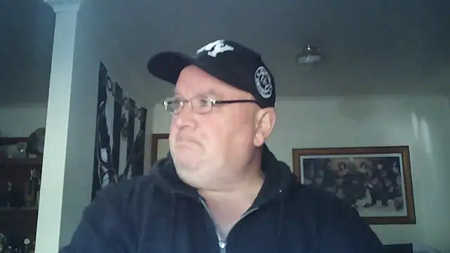 Snapshot of HOTANAL chatting on November 12, 2025, 10:13 pm HOTANAL online show from November 12, 2025, 10:13 pm