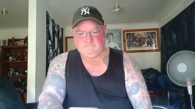 Snapshot of HOTANAL chatting on August 4, 2026, 1:43 am HOTANAL online show from August 4, 2026, 1:43 am