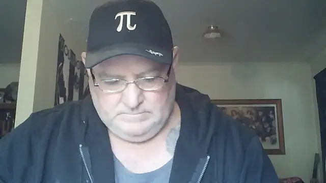 Snapshot of HOTANAL chatting on October 16, 2025, 10:07 pm HOTANAL online show from October 16, 2025, 10:07 pm