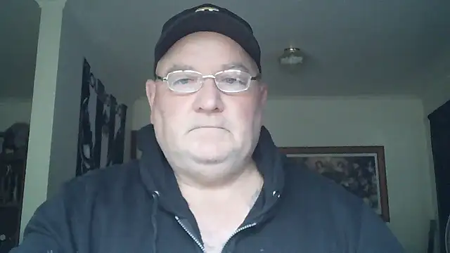 Snapshot of HOTANAL chatting on October 22, 2025, 9:57 pm HOTANAL online show from October 22, 2025, 9:57 pm