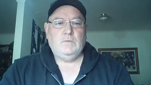 Snapshot of HOTANAL chatting on October 24, 2025, 10:09 pm HOTANAL online show from October 24, 2025, 10:09 pm