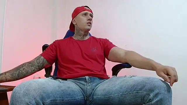 Snapshot of Joeysexx2 chatting on November 27, 2025, 4:46 am Joeysexx2 online show from November 27, 2025, 4:46 am