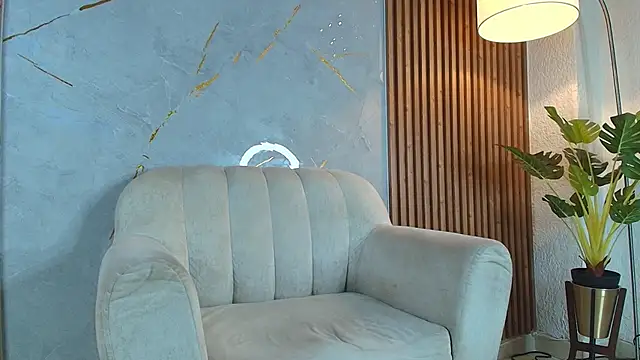 Snapshot of Joeysexx2 chatting on October 13, 2025, 4:25 am Joeysexx2 online show from October 13, 2025, 4:25 am