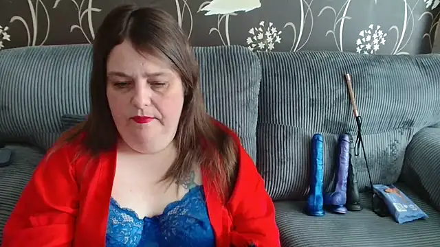 HouseWifeWhore Milf online show from March 21, 2026, 2:43 pm