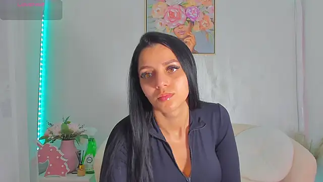 Snapshot of Sarabecker chatting on May 21, 2026, 9:17 am Sarabecker online show from May 21, 2026, 9:17 am
