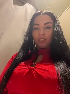 Snapshot of CrazzyChicks chatting on March 15, 2026, 6:31 am CrazzyChicks online show from March 15, 2026, 6:31 am