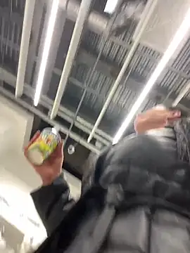 Snapshot of CrazzyChicks chatting on March 22, 2026, 5:10 am CrazzyChicks online show from March 22, 2026, 5:10 am