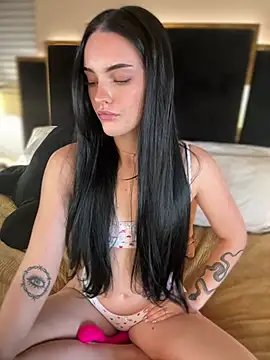 KarissaChantelle online show from July 7, 2026, 3:48 pm