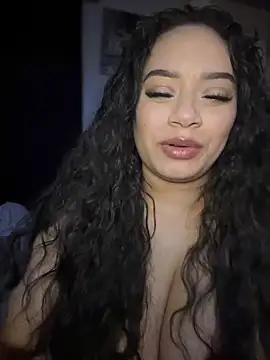 Snapshot of CarmelaAnthony chatting on February 14, 2025, 1:29 pm CarmelaAnthony online show from February 14, 2025, 1:29 pm