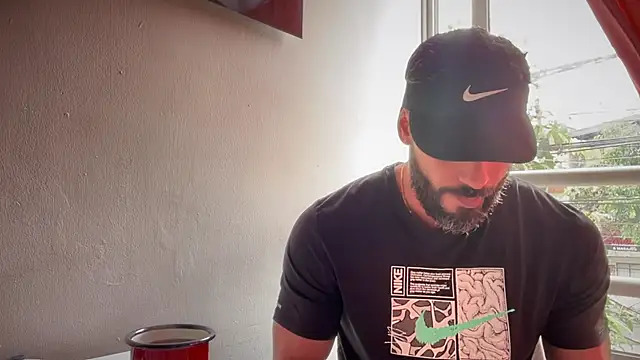 romeolovedark online show from October 11, 2025, 2:29 pm