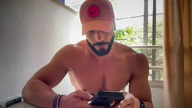 Snapshot of romeolovedark chatting on July 5, 2026, 7:21 pm romeolovedark online show from July 5, 2026, 7:21 pm
