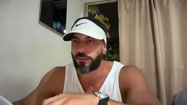 Snapshot of romeolovedark chatting on June 20, 2026, 2:38 am romeolovedark online show from June 20, 2026, 2:38 am