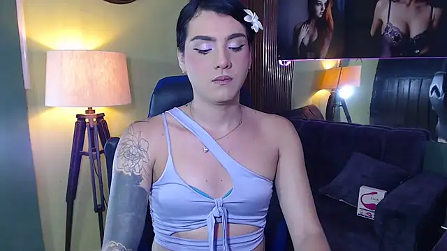 Snapshot of ximena22love chatting on October 25, 2025, 9:04 pm ximena22love online show from October 25, 2025, 9:04 pm