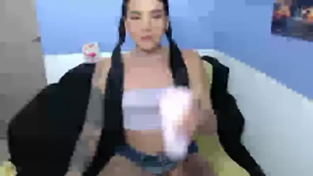 Snapshot of ximena22love chatting on November 11, 2025, 8:36 pm ximena22love online show from November 11, 2025, 8:36 pm