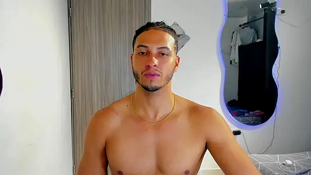 Snapshot of Kris_Khalifa69 chatting on November 7, 2025, 12:15 am Kris Khalifa69 online show from November 7, 2025, 12:15 am