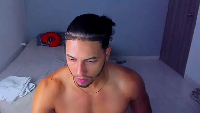 Kris Khalifa69 online show from January 8, 2026, 8:42 am