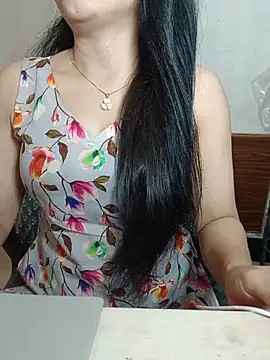 Snapshot of Chanchal--Navya chatting on June 11, 2026, 6:05 pm Chanchal--Navya online show from June 11, 2026, 6:05 pm