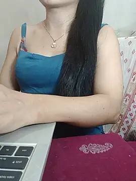Snapshot of Chanchal--Navya chatting on July 1, 2026, 6:19 pm Chanchal--Navya online show from July 1, 2026, 6:19 pm