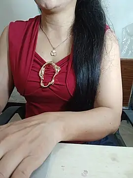 Snapshot of Chanchal--Navya chatting on June 7, 2026, 6:35 pm Chanchal--Navya online show from June 7, 2026, 6:35 pm