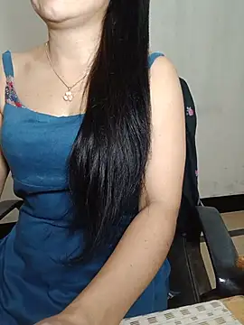 Snapshot of Chanchal--Navya chatting on July 11, 2026, 7:25 pm Chanchal--Navya online show from July 11, 2026, 7:25 pm