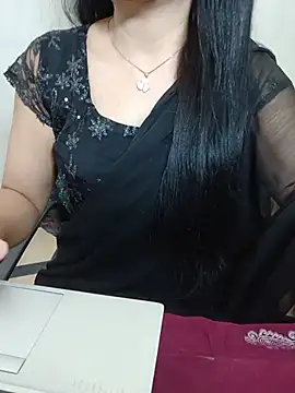 Snapshot of Chanchal--Navya chatting on July 12, 2026, 6:20 pm Chanchal--Navya online show from July 12, 2026, 6:20 pm