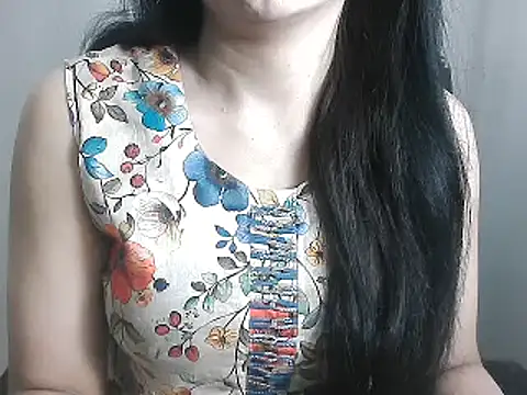 Snapshot of Chanchal--Navya chatting on December 3, 2025, 7:24 pm Chanchal--Navya online show from December 3, 2025, 7:24 pm