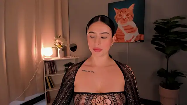 Snapshot of LiaPearce chatting on October 20, 2025, 12:27 pm LiaPearce online show from October 20, 2025, 12:27 pm