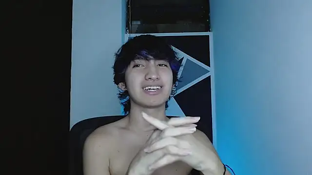 littlextreme online show from February 1, 2026, 3:27 am