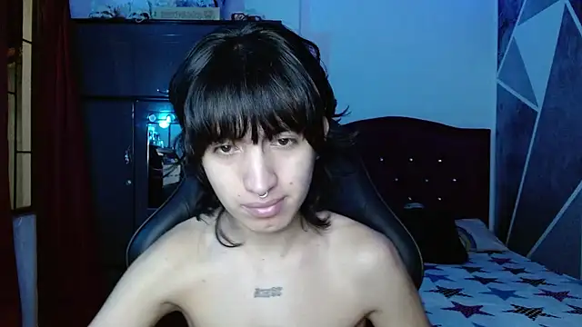 littlextreme online show from July 28, 2026, 3:47 am