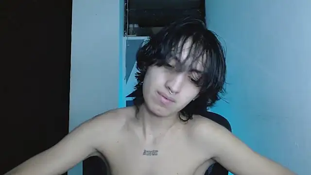 littlextreme online show from June 20, 2026, 3:33 am