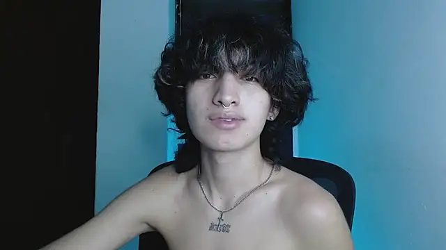 littlextreme online show from June 12, 2026, 2:31 am