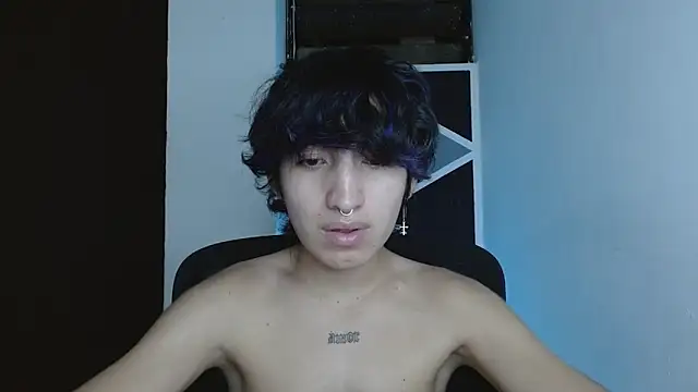 littlextreme online show from February 19, 2026, 1:02 am