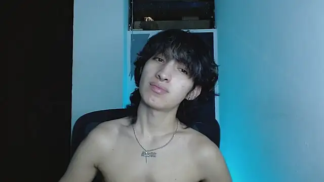 littlextreme online show from June 4, 2026, 1:54 am