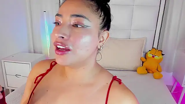 Snapshot of Kirara_22 chatting on November 20, 2025, 8:31 pm Kirara 22 online show from November 20, 2025, 8:31 pm