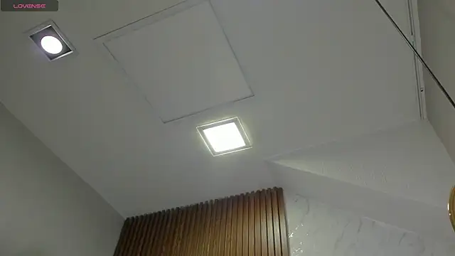 Snapshot of SebastianMaximoff chatting on October 14, 2025, 7:36 pm SebastianMaximoff online show from October 14, 2025, 7:36 pm