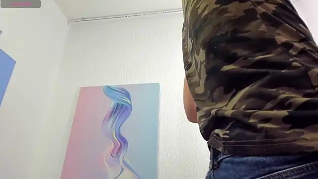 Snapshot of SebastianMaximoff chatting on November 7, 2025, 6:12 pm SebastianMaximoff online show from November 7, 2025, 6:12 pm