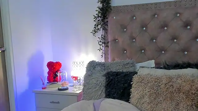 Snapshot of Lissa_gray chatting on February 24, 2025, 3:12 am Lissa gray online show from February 24, 2025, 3:12 am