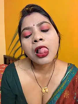 wow-wow-sexy online show from March 19, 2026, 6:19 pm