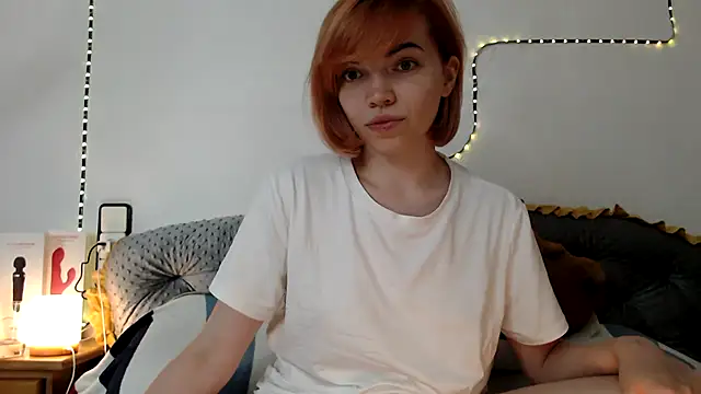 Snapshot of olivka-flower chatting on July 30, 2026, 7:57 pm olivka-flower online show from July 30, 2026, 7:57 pm