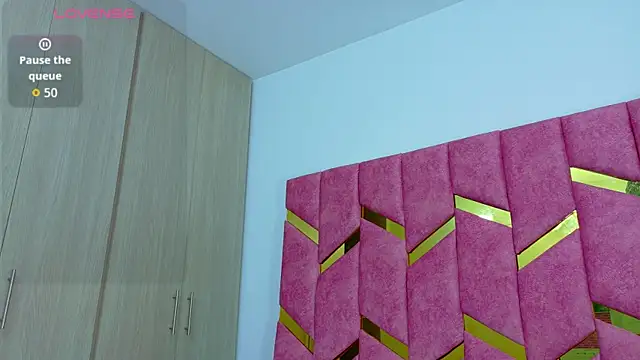 Snapshot of hornyhousekeeper_ chatting on November 2, 2025, 12:10 pm hornyhousekeeper online show from November 2, 2025, 12:10 pm