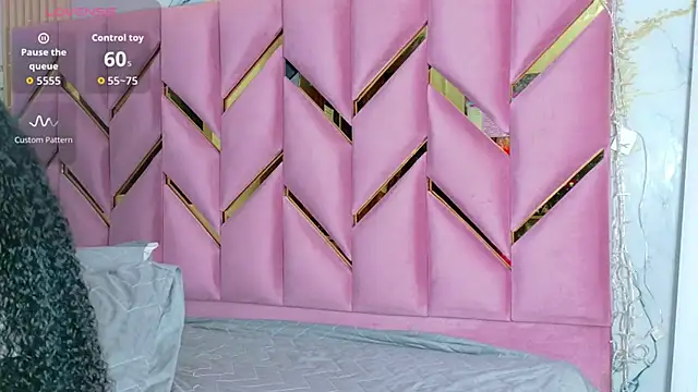 Snapshot of hornyhousekeeper_ chatting on October 13, 2025, 12:18 pm hornyhousekeeper online show from October 13, 2025, 12:18 pm