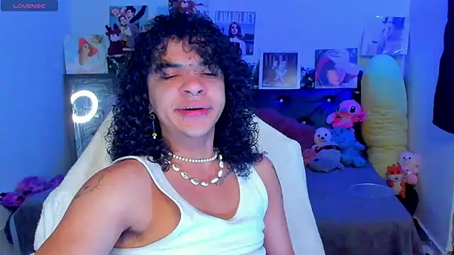Snapshot of sweetvond_ chatting on March 6, 2025, 8:37 pm sweetvond online show from March 6, 2025, 8:37 pm