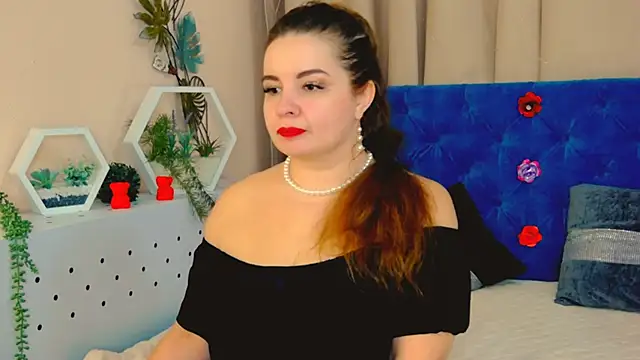 Riisse online show from February 28, 2025, 8:39 pm
