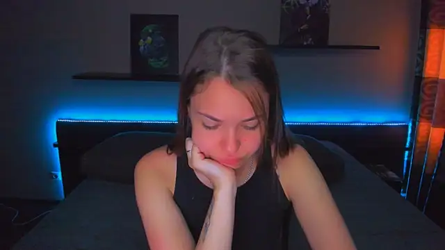 AlexaBarkley online show from May 4, 2026, 12:36 am