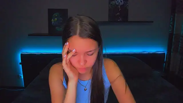 Snapshot of AlexaBarkley chatting on November 13, 2025, 12:14 am AlexaBarkley online show from November 13, 2025, 12:14 am