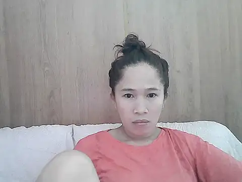 Alexiadreamer online show from April 22, 2026, 9:43 pm