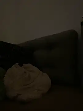 Snapshot of Catherinexxx chatting on February 9, 2026, 4:49 pm Catherinexxx online show from February 9, 2026, 4:49 pm